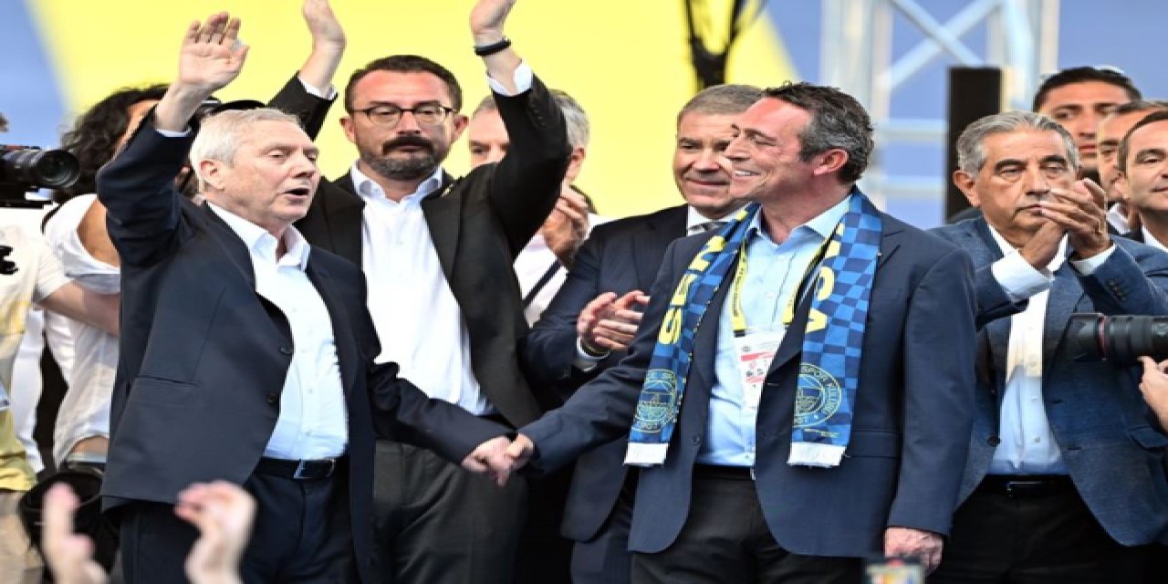 Fenerbahçe'nin kongresinde ceket detayı dikkat çekti! Aziz Yıldırım ve Cumhurbaşkanı Erdoğan...